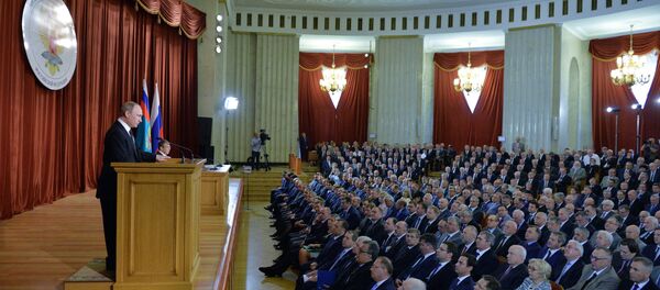30 de junho 2016. Vladimir Putin durante o discurso no âmbito do encontro com embaixadores e representantes russos no estrangeiro - Sputnik Brasil