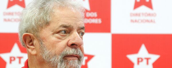Ex-presidente Lula na sede nacional do PT em São Paulo Ex-presidente Lula na sede nacional do PT em São Paulo - Sputnik Brasil