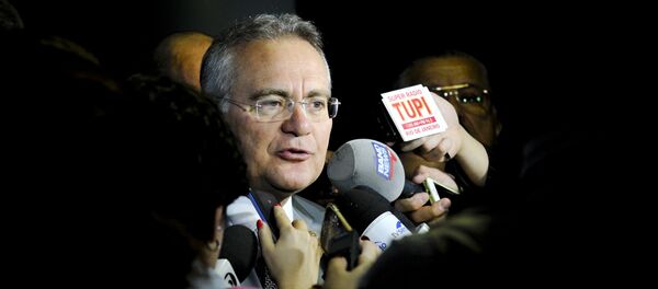 Renan Calheiros conversa com jornalistas em Brasília, em 29/06/16 - Sputnik Brasil