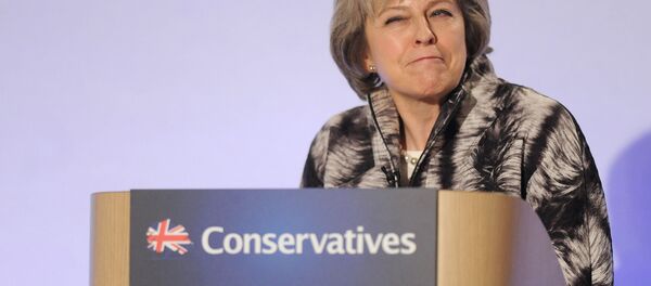 Theresa May, atual primeira-ministra do Reino Unido, se dirige ao Forum Conservador de Primavera no Centro de Londres, em 2016. - Sputnik Brasil