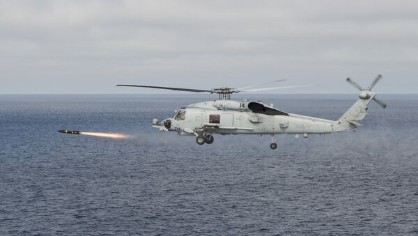 Um helicóptero médio multifuncional Sikorsky SH-60 Seahawk - Sputnik Brasil