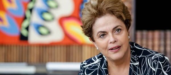 Dilma decide não depor na comissão do impeachment no Senado - Sputnik Brasil