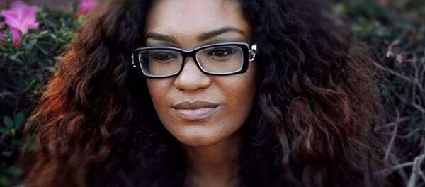 Professora de História Ane Sarinara usa o Funk para atrair alunos para sala de aula. - Sputnik Brasil