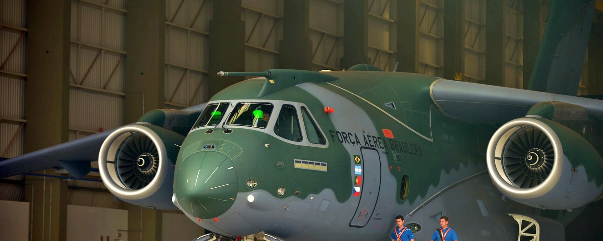 Apresentação do avião KC-390 no Brasil, em 2014 (foto de arquivo) - Sputnik Brasil, 1920, 12.11.2024