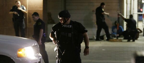 Police Shootings at Protest in Dallas - Sputnik Brasil