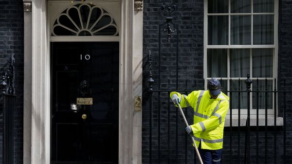 Residência oficial e escritório do primeiro-ministro britânico em Downing Street, 10, Londres, Reino Unido, junho de 2016 - Sputnik Brasil