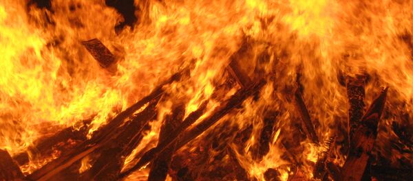 Fogo (imagem referencial) - Sputnik Brasil