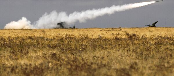 Sistema de defesa antiaérea Strela 10 - Sputnik Brasil