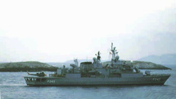 A fragata turca Yavuz no Mar Egeu oriental - Sputnik Brasil