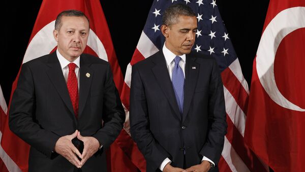 Recep Tayyip Erdogan, presidente da Turquia, e Barack Obama, presidente dos EUA (foto de arquivo) - Sputnik Brasil