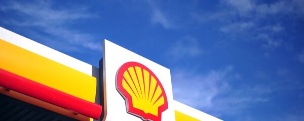 Logo da Shell em um posto de gasolina de Londres - Sputnik Brasil
