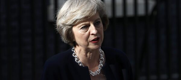 Primeira-ministra da Grã-Bretanha Theresa May - Sputnik Brasil