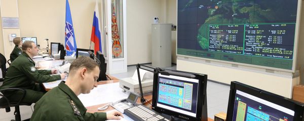 O centro de controle de operações do radar em Voronezh, Rússia O centro de controle de operações do radar em Voronezh, Rússia - Sputnik Brasil