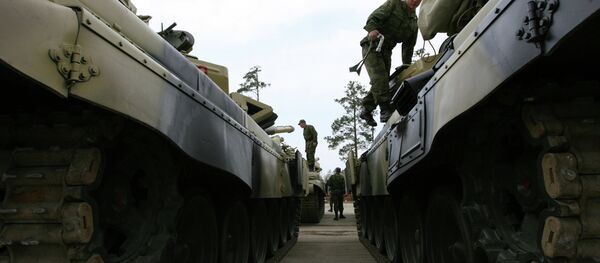 Tanques T-72 - Sputnik Brasil