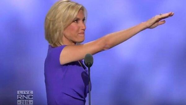 Laura Ingraham faz gesto esquisito ao terminar discurso em convenção nacional do Partido Republicano - Sputnik Brasil