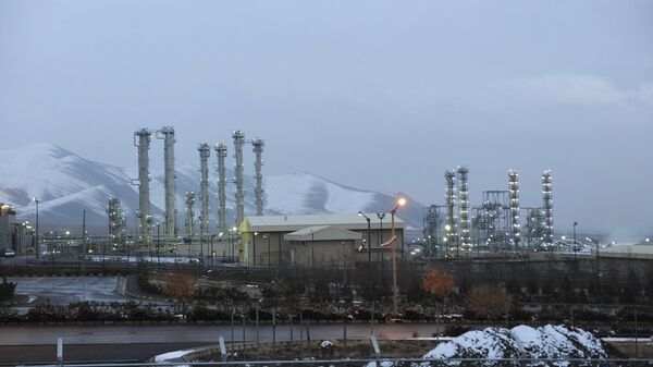 Uma usina nuclear de água pesada na cidade de Arak, Irã (Foto de arquivo) - Sputnik Brasil