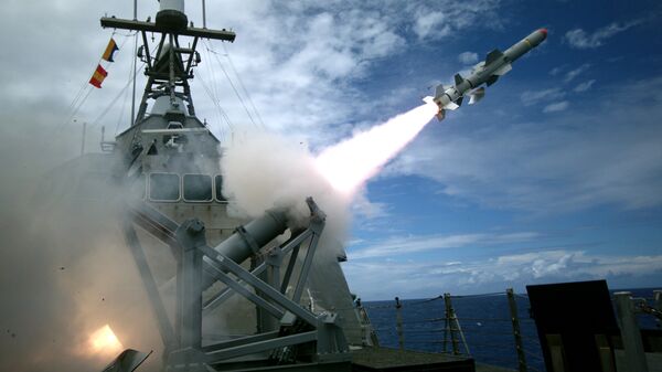 O lançamento de teste do míssil Harpoon pela Marinha norte-americana - Sputnik Brasil