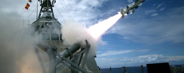 O lançamento de teste do míssil Harpoon pela Marinha norte-americana - Sputnik Brasil