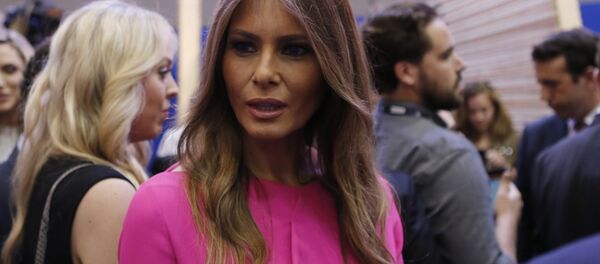 Melania Trump, esposa do candidato presidencial republicano, Donald Trump - Sputnik Brasil