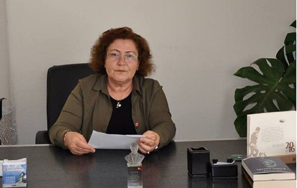 Selver Kaplan, a chefe da filial do partido Pátria na região turca de Adana - Sputnik Brasil