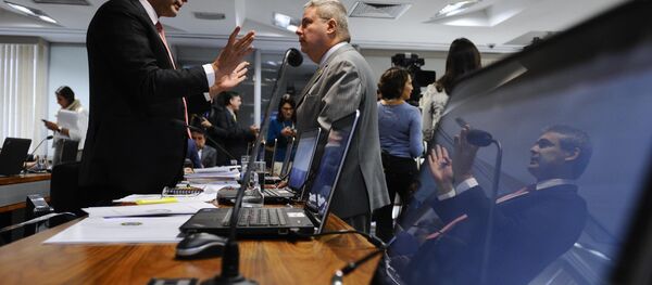 Senadores Lindberg Farias e Antonio Anastasia - Sputnik Brasil