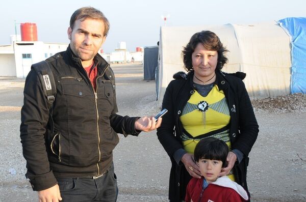 Yazidi Lina Rehime no campo de refugiados - Sputnik Brasil