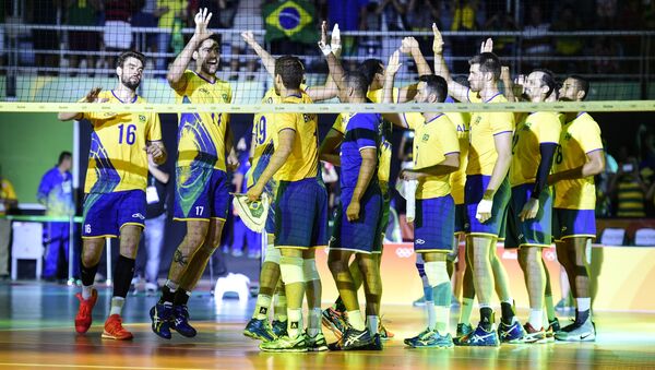 Apesar de susto, Brasil começou com vitória sua caminhada rumo ao título na Rio 2016 - Sputnik Brasil