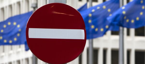 Bandeiras da UE em Bruxelas - Sputnik Brasil