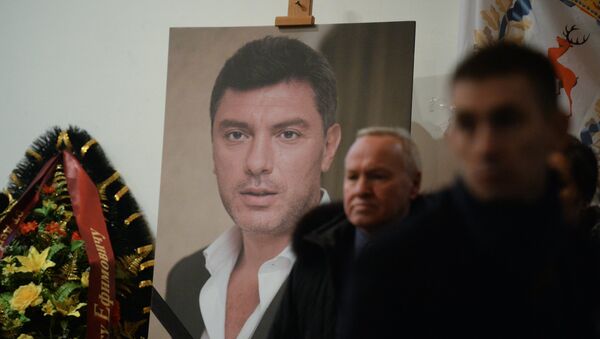 Paying last respects to politician Boris Nemtsov in Moscow - Sputnik Brasil