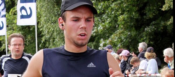 Andreas Lubitz competes at the Airportrun in Hamburg, northern Germany - Sputnik Brasil