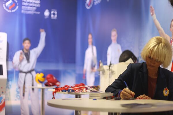 Ex-ginasta e vice-presidente da Federação Russa de Ginástica, Svetlana Khorkina, na Casa da Rússia nos Jogos Olímpicos Rio-2016  - Sputnik Brasil