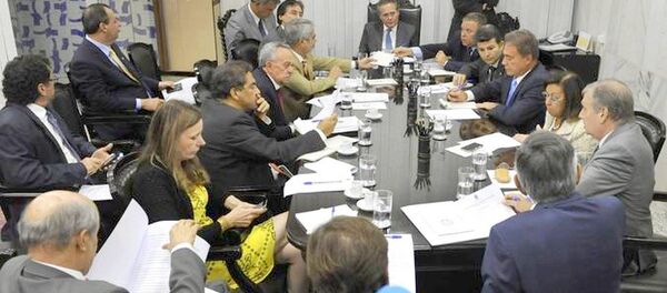 Presidente do STF e líderes definem rito do impeachment na próxima semana Presidente do STF e líderes definem rito do impeachment na próxima semana - Sputnik Brasil