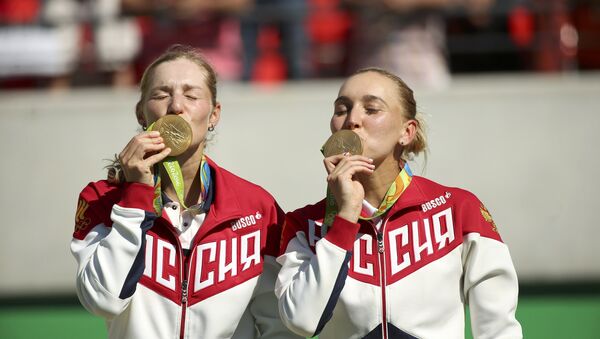 As tenistas russas Ekaterina Makarova y Elena Vesnina - Sputnik Brasil
