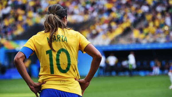 A capitã da seleção brasileira, Marta, após a derrota para o Canadá na disputa pelo bronze - Sputnik Brasil