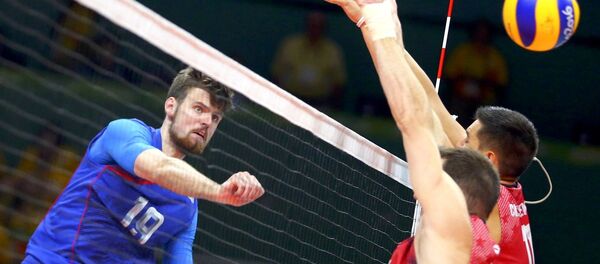 Rússia e EUA disputaram ponto a ponto a medalha de bronze - Sputnik Brasil