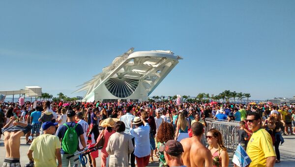 Turistas se divertem no Boulevard Olímpico do Rio de Janeiro - Sputnik Brasil