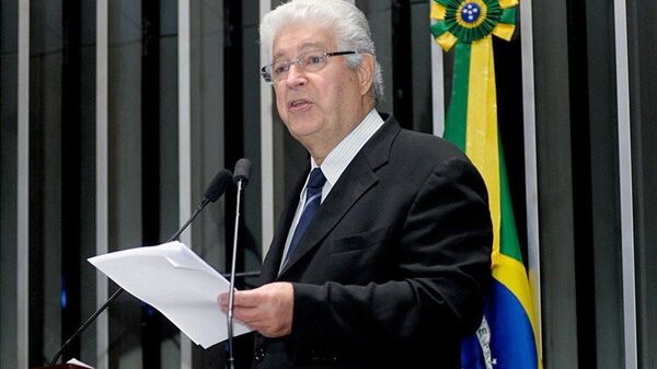 Senador Roberto Requião - Sputnik Brasil
