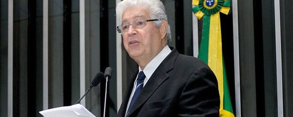Senador Roberto Requião - Sputnik Brasil