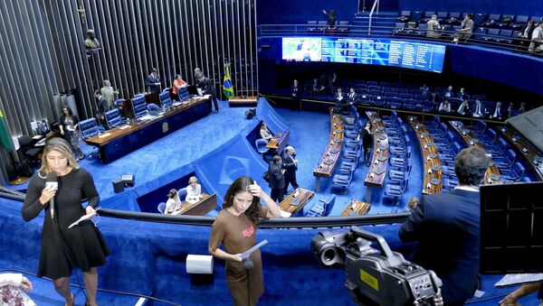 Plenário do Senado Federal durante sessão deliberativa extraordinária para votar a Denúncia 1/2016, que trata do julgamento do processo de impeachment da presidenta afastada Dilma Rousseff - Sputnik Brasil