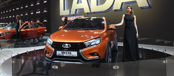 As meninas do Salão de Automóveis de Moscou 2016 - Sputnik Brasil