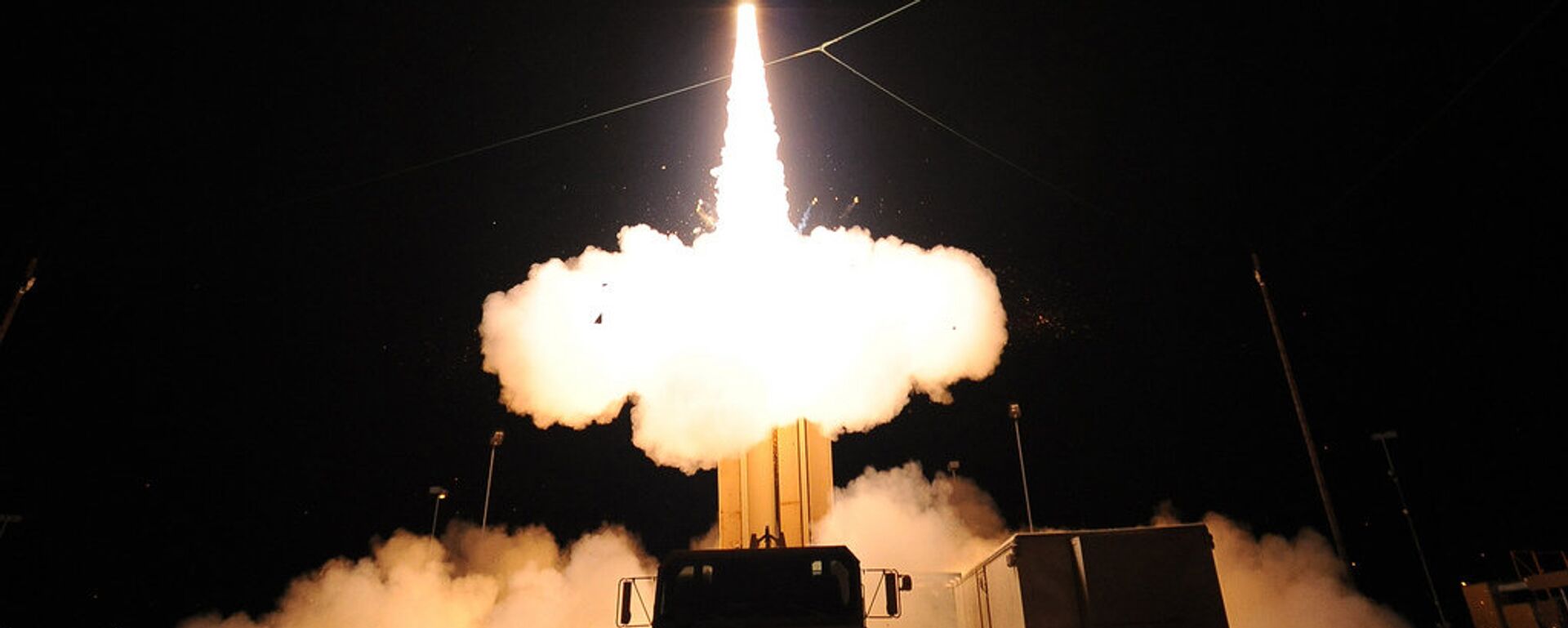 Sistema da defesa antiaérea THAAD norte-americano - Sputnik Brasil, 1920, 20.08.2025
