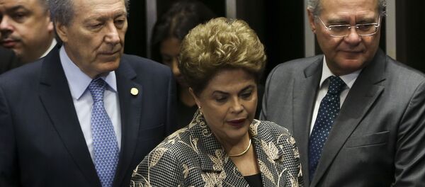 Dilma faz sua defesa no plenário do Senado - Sputnik Brasil