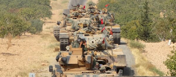 Ofensiva da Turquia na Síria - Sputnik Brasil