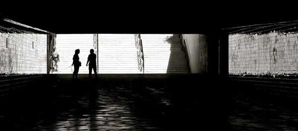 Silhuetas em Cascais (Portugal) - Sputnik Brasil