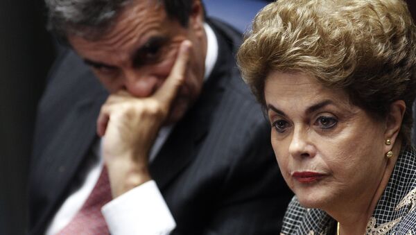 Dilma Rousseff e advogado-geral da União, José Eduardo Cardozo - Sputnik Brasil