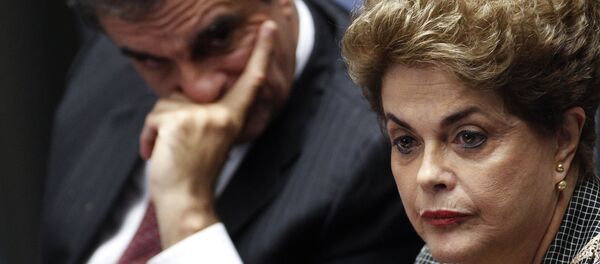 Dilma Rousseff e advogado-geral da União, José Eduardo Cardozo - Sputnik Brasil