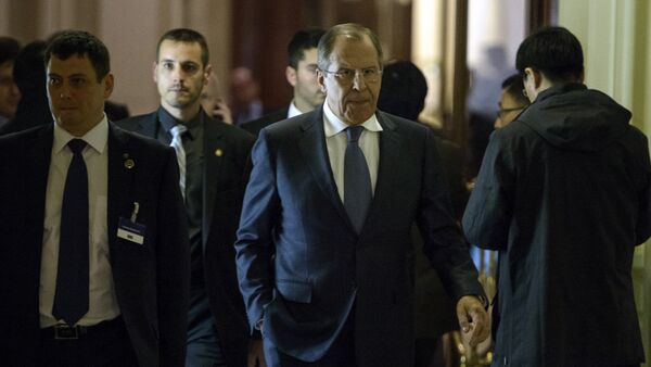 Chanceler russo Sergei Lavrov durante uma pausa nas negociações do sexteto sobre o problema nuclear iraniano em 31 de março de 2015 - Sputnik Brasil