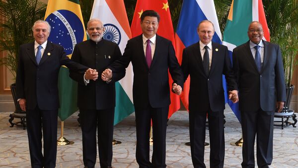 Líderes do grupo BRICS, na cúpula do G20 em Hangzhou. 4 de setembro de 2016 - Sputnik Brasil