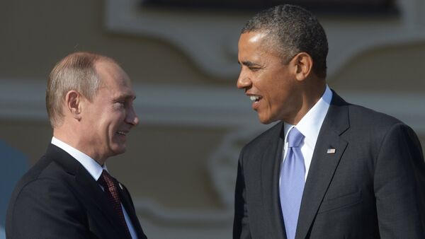 O presidente russo, Vladimir Putin, e o presidente Dos EUA, Barak Obama - Sputnik Brasil