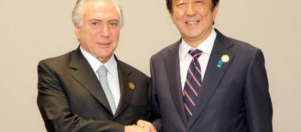 Michel Temer durante encontro bilateral com o primeiro-ministro do Japão,  Shinzo Abe, na cúpula do G20 - Sputnik Brasil